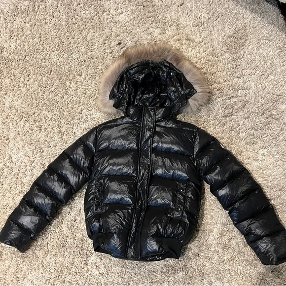 NWOT Moncler Bulgarie Black Pure Goose Down Coat. Size 1-Small. Unisex